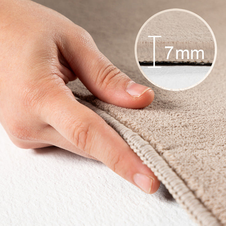SIMPEX Waschbarer Teppich Kurzflor Modern Einfarbig Weich Rutschfest Maschinenwaschbar Pflegeleicht für Wohnzimmer Schlafzimmer Flur Esszimmer